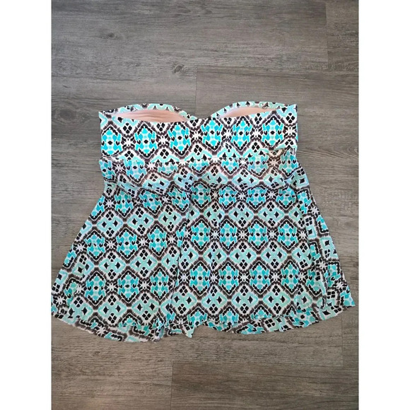 Merona Blue Tankini have Medium and Large available - Picture 4 of 9